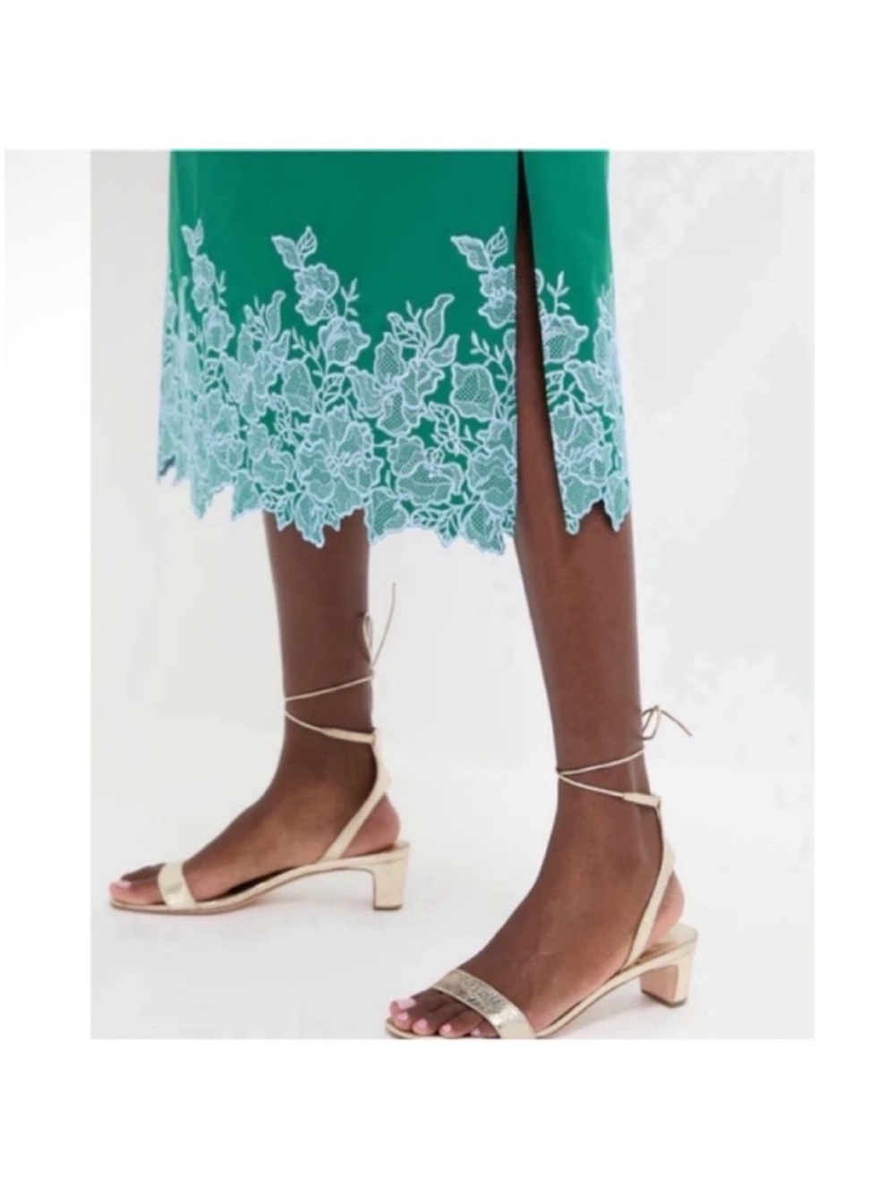 Tuckernuck Hyacinth House 100% Cotton Green Embroidery Eliza Midi Dress - Size M - Picture 7 of 14